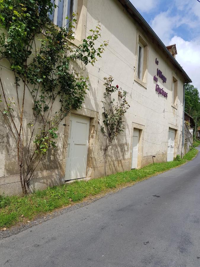 Le Village Des Glycines Carsac-Aillac Exterior foto